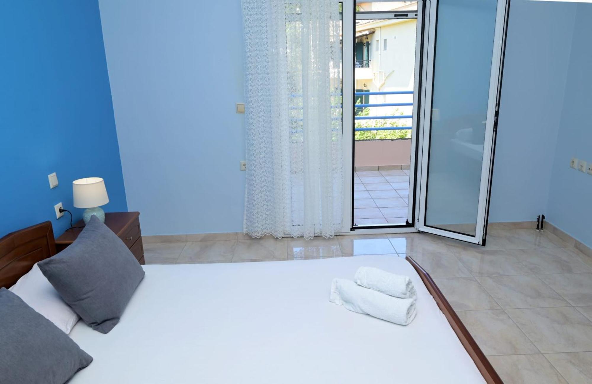 Marianna Appartaments Plataria Habitación foto